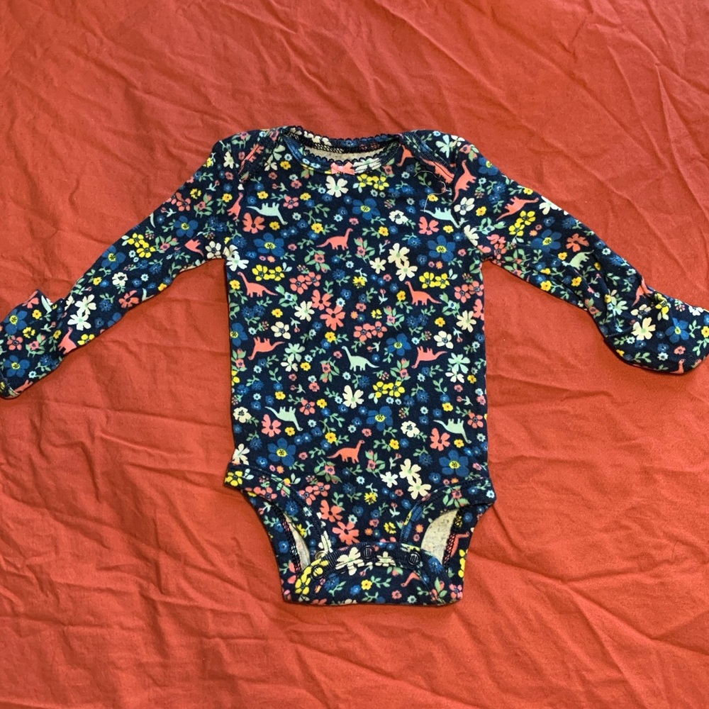 Carter’s newborn long sleeved onesie